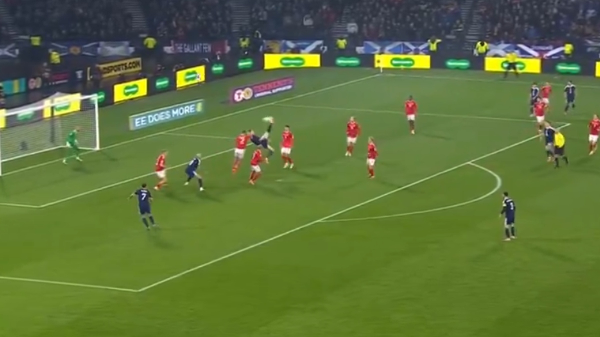 Σκωτία – Δανία: «Άρρωστο» γκολ με ψαλιδάκι από τον ΜακΤομινέι (Βίντεο)