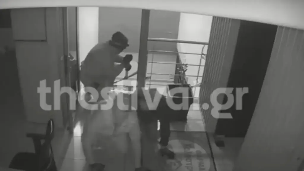 Θεσσαλονίκη: Βίντεο ντοκουμέντο από την σπείρα Ρομά έκλεβε χρηματοκιβώτια και ξόδευε τα λάφυρα σε καζίνο