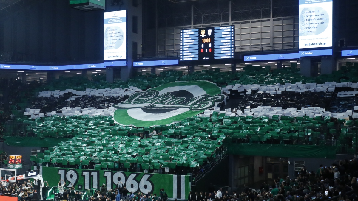 Παναθηναϊκός AKTOR – Ντουμπάι: Το τρομερό κορεό της Θύρας 13 για τα γενέθλια της