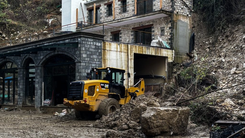 Ιωάννινα: Εικόνες καταστροφής στα Τζουμέρκα μετά την έντονη κακοκαιρία