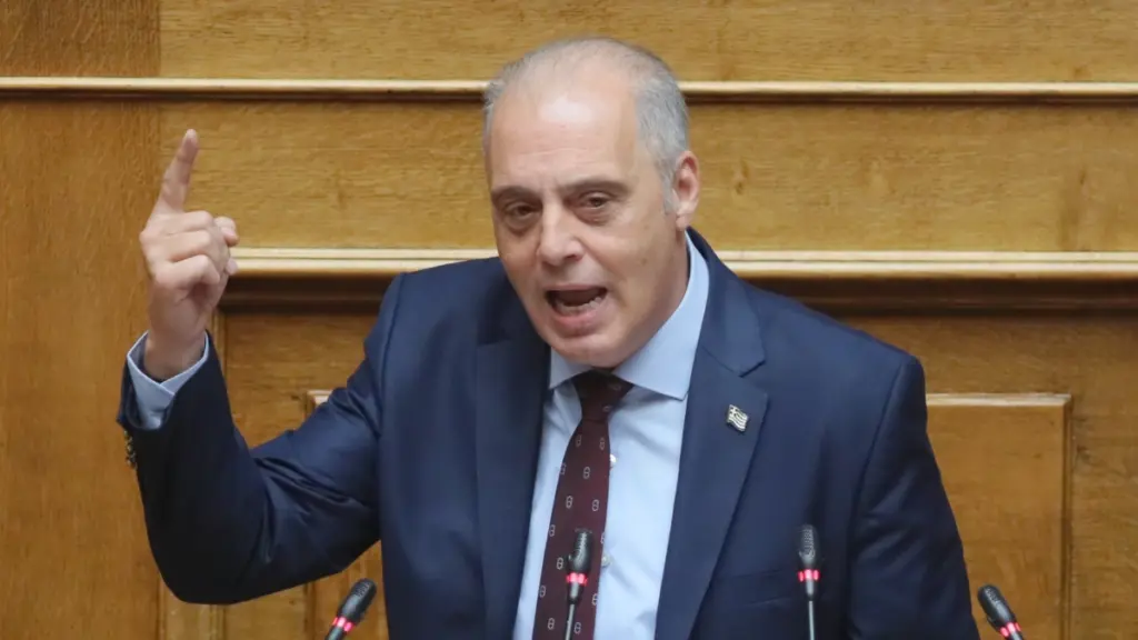 Βελόπουλος: «Η στρατιωτική βοήθεια στην Κύπρο έπρεπε να έχει σταλεί νωρίτερα»