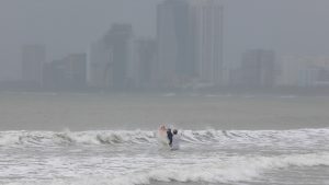 Βιετνάμ: Διασώθηκαν τρεις ναυαγοί μετά από σχεδόν δύο ημέρες στη θάλασσα