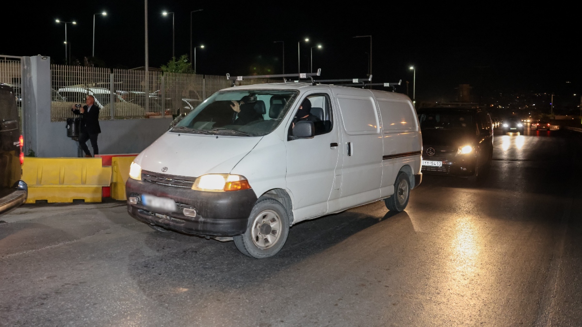 Βορίζια: Πως έγινε η παράδοση των τριών αδελφών – «Υπάρχουν κι αλλά άτομα που εμπλέκονται στην υπόθεση»