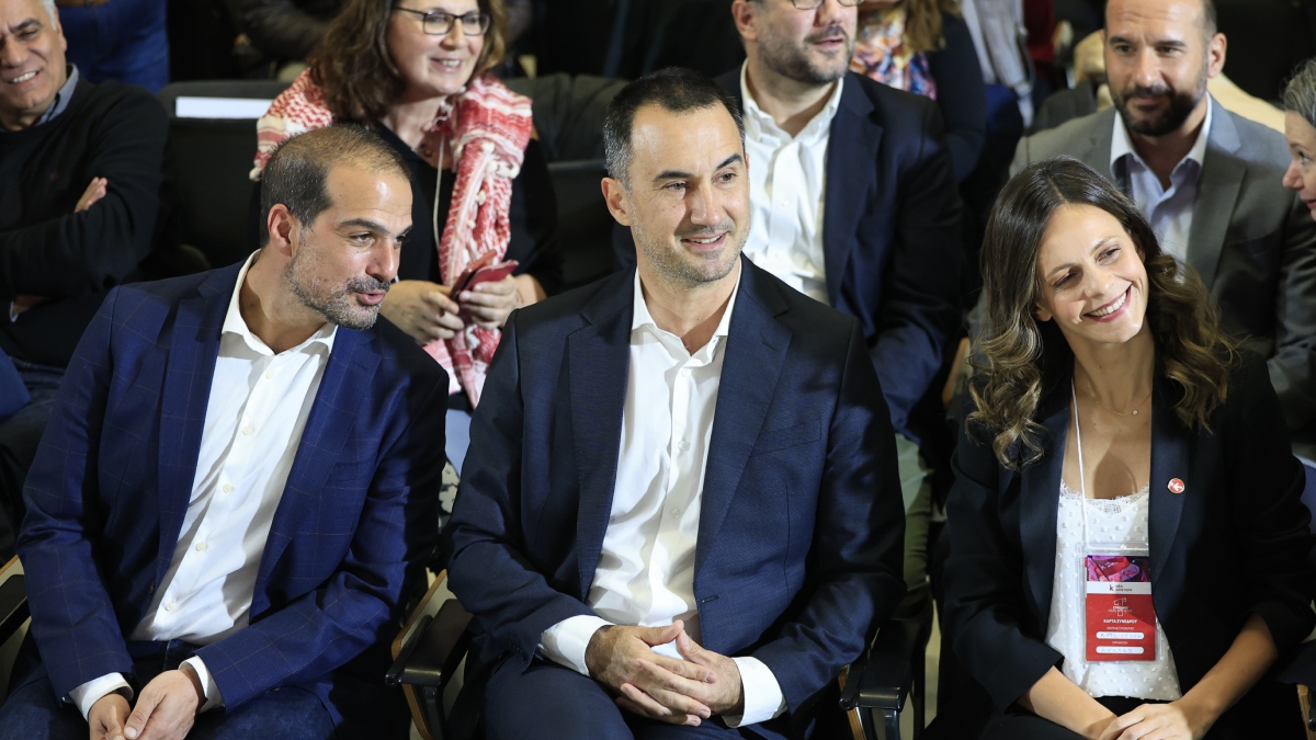 Κίνδυνος διάσπασης στη Νέα Αριστερά – Βαθαίνει το ρήγμα μεταξύ Χαρίτση και Σακελλαρίδη