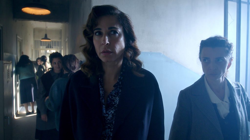 Άγιος Έρωτας – Τρίτη (11/11): Η Χριστίνα παίρνει το κρίμα πάνω της και οδηγείται στη φυλακή