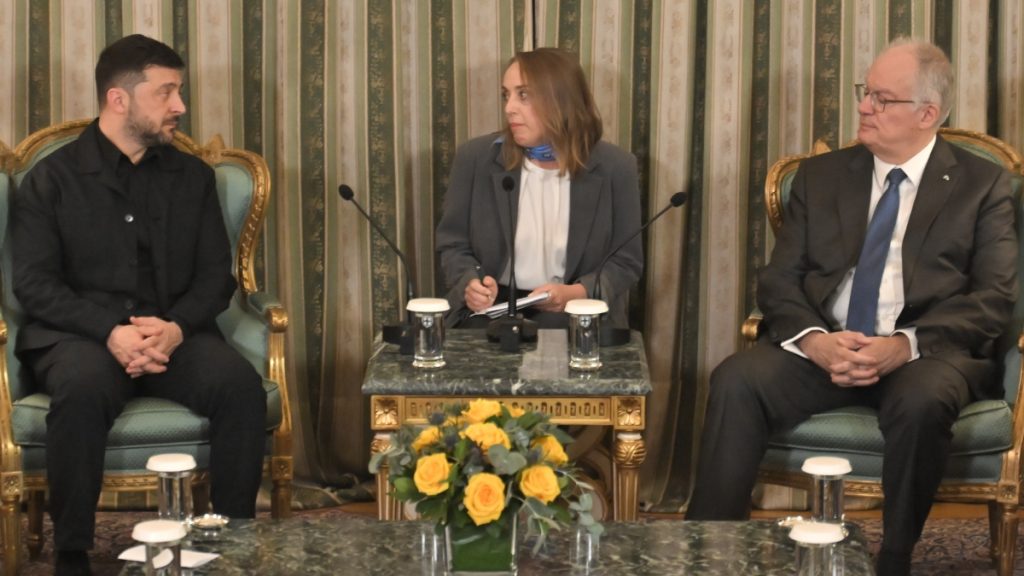 Ζελένσκι σε Τασούλα: “Σας ευχαριστούμε για τη στήριξη, εργαζόμαστε για την ενεργειακή ασφάλεια της Ουκρανίας”