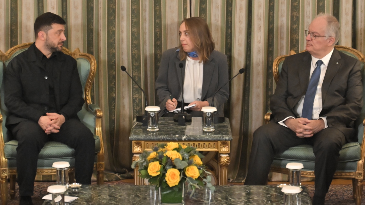 Ζελένσκι σε Τασούλα: “Σας ευχαριστούμε για τη στήριξη, εργαζόμαστε για την ενεργειακή ασφάλεια της Ουκρανίας”