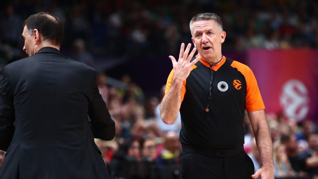 Euroleague: Αυτοί θα είναι οι διαιτητές του Ολυμπιακού και Παναθηναϊκού