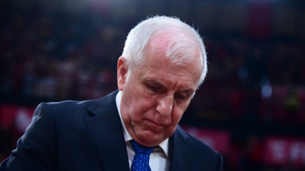 Μιχαίλοβιτς για Ομπράντοβιτς: «Δεν μπορούσε να αντέξει τα αποτελέσματα, είπε ότι οι παίκτες δεν ακούνε»