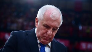 Μιχαίλοβιτς για Ομπράντοβιτς: «Δεν μπορούσε να αντέξει τα αποτελέσματα, είπε ότι οι παίκτες δεν ακούνε»