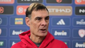 Γιώργος Μπαρτζώκας: «Προφανώς δεν θα παίξει με την Βαλένθια ο Μόρις – Θα μάθουμε μετά την Τετάρτη την αγωνιστική του κατάσταση»