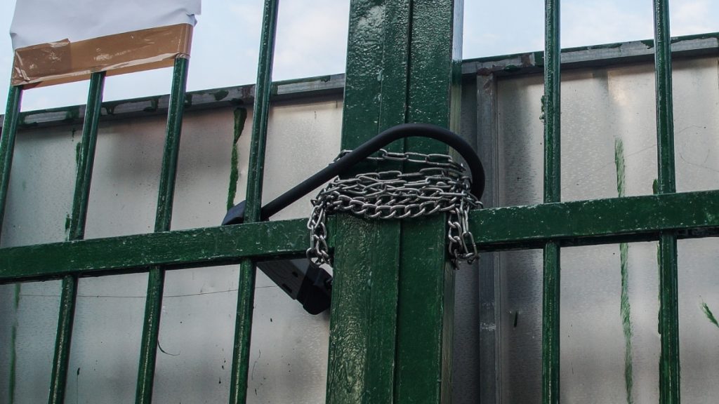 Κακοκαιρία Byron: Τα κλειστά σχολεία ανά τη χώρα, με τηλεκπαίδευση τα μαθήματα – Τι ισχύει για δημόσιο και ιδιωτικό τομέα