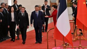 Μακρόν σε Σι: “Έχουμε την ευθύνη να ξεπεράσουμε τις διαφωνίες” – Τι είπαν για την Ουκρανία