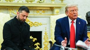 Ο Τραμπ “καρφώνει” τον Ζελένσκι: “Είμαι απογοητευμένος, δεν έχει διαβάσει ακόμη την πρόταση ειρήνης”