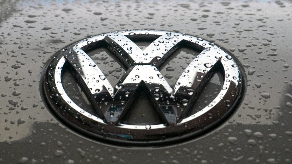 VW: Το επενδυτικό σχέδιο 160 δισ. ευρώ αντανακλά τη λιτότητα