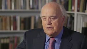 Πίτερ Αρνέτ: Πέθανε ο βραβευμένος με Πούλιτζερ πολεμικός ανταποκριτής