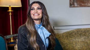 Κίμπερλι Γκίλφοϊλ: ” Ο Θεός να ευλογεί την Ελλάδα και τις ΗΠΑ” – Οι ευχές της για τα Χριστούγεννα (Φωτογραφία)