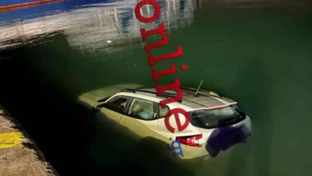 Νέα Στύρα: Πώς κατέληξε στη θάλασσα το αυτοκίνητο με τους 4 επιβαίνοντες – Βούτηξε και τους έσωσε Λιμενικός