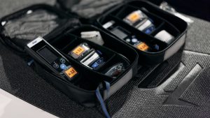 Οδηγούσε πατίνι στο κέντρο της Αθήνας υπό την επήρεια αλκοόλ – Της επιβλήθηκε πρόστιμο, πήρε το δίτροχο ο γερανός