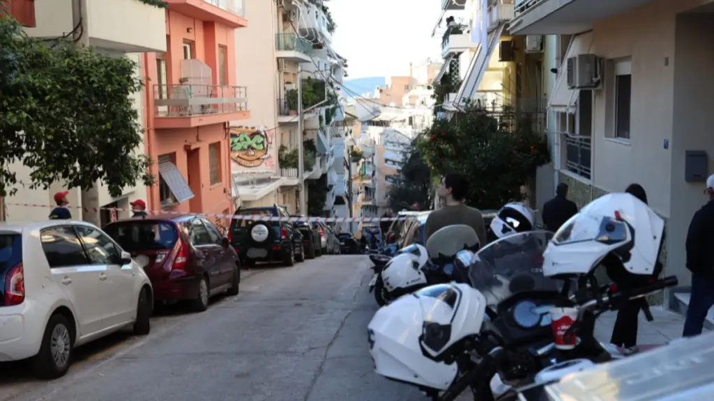 Γκύζη: “Άκουγα φωνές από το διαμέρισμα” λέει γείτονας του ζευγαριού – Οι καβγάδες πριν από την τραγική κατάληξη