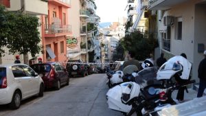 Γκύζη: “Άκουγα φωνές από το διαμέρισμα” λέει γείτονας του ζευγαριού – Οι καβγάδες πριν από την τραγική κατάληξη