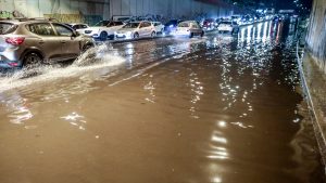 Κυκλοφοριακές ρυθμίσεις σε περιοχές της Αττικής λόγω των εντόνων καιρικών φαινομένων