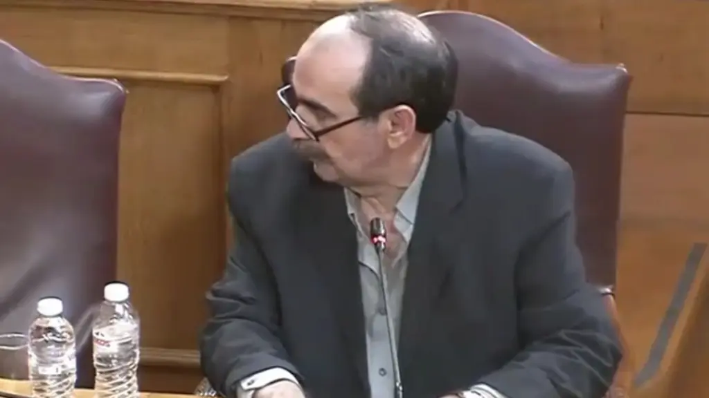 Eξεταστική ΟΠΕΚΕΠΕ: Η Ζωή Κωνσταντοπούλου ζήτησε τη σύλληψη του «Φραπέ» για ψευδομαρτυρία – «Θα της στρίψω το λαρύγγι»
