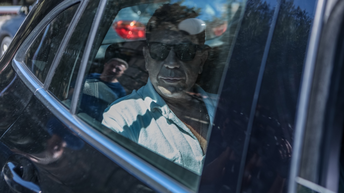 Γιώργος Μαζωνάκης: Τα μηνύματα που του έστειλε ο επιχειρηματίας – “Πρέπει να επιστρέψεις τα χρήματα, γιατί δεν απαντάς;”