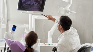 Η ουλίτιδα μπορεί να συνδέεται με αυξημένο κίνδυνο σοβαρών καρδιαγγειακών επεισοδίων