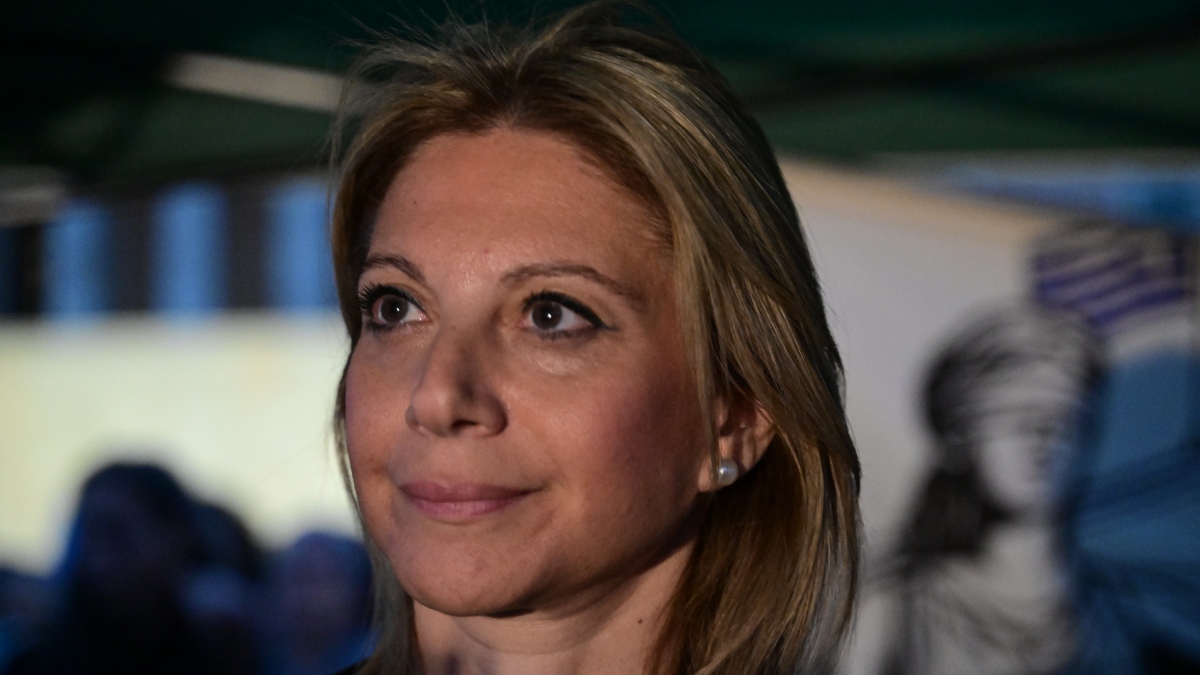 Καρυστιανού: Διαψεύδει τα δημοσιεύματα περί ιδρυτικής διακήρυξης νέου φορέα – “Eίναι Fake”