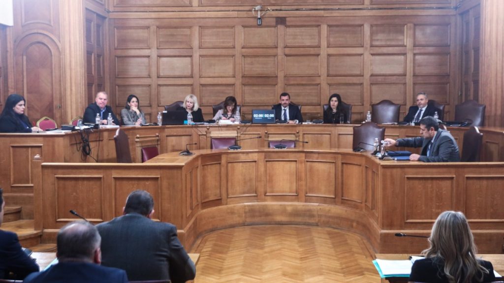 Εξεταστική για ΟΠΕΚΕΠΕ: Η ΝΔ ζητά ενημέρωση από τον ΑΝΤ1 για ρεπορτάζ που αφορά τον Ξυλούρη ή “Φραπέ”