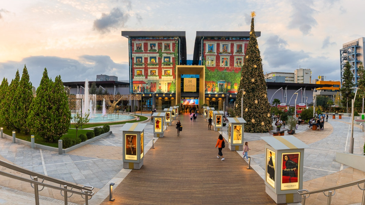 Η μαγεία των Χριστουγέννων ζωντανεύει στα εμπορικά κέντρα της LAMDA Development