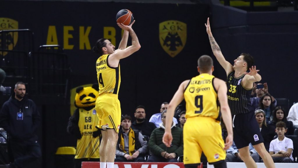 ΑΕΚ – Άρης Betsson 82-76: Πήρε την “μάχη” στα Λιόσια και εδραιώθηκε στην 4η θέση της Basket League (βίντεο)