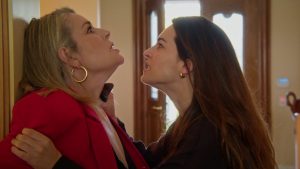 «Να μ’ αγαπάς» – Πέμπτη (11/12): Η Άννα σε σοκ απειλεί με μαχαίρι την Σοφία και τον Θεόφιλο