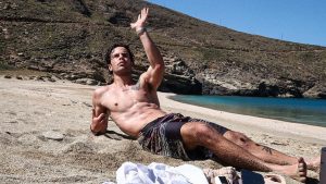 Άγγελος Λάτσιος: Δημοσίευσε την πρώτη του φωτογραφία από τη θητεία του στο Ναυτικό (pic)