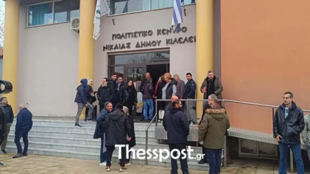 Σε εξέλιξη η κρίσιμη συνεδρίαση του συντονιστικού των αγροτών στη Νίκαια – Τα πρώτα μηνύματα