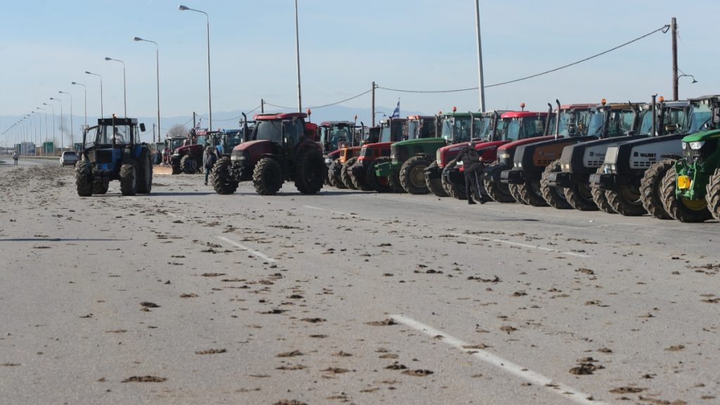 ΠΑΘΕ: Προσωρινές κυκλοφοριακές ρυθμίσεις λόγω των αγροτικών κινητοποιήσεων