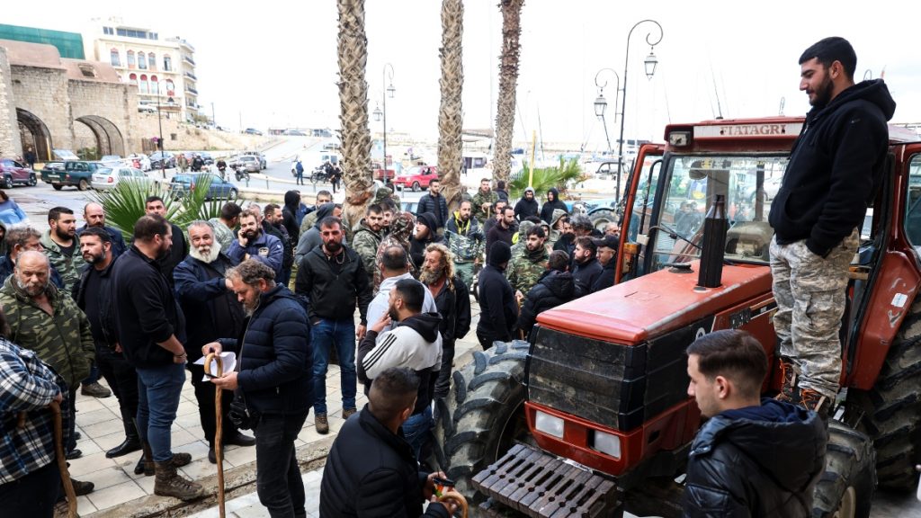 Στο Μαξίμου σήμερα οι αγρότες από την Κρήτη – Θα συναντηθούν με τον Κωστή Χατζηδάκη