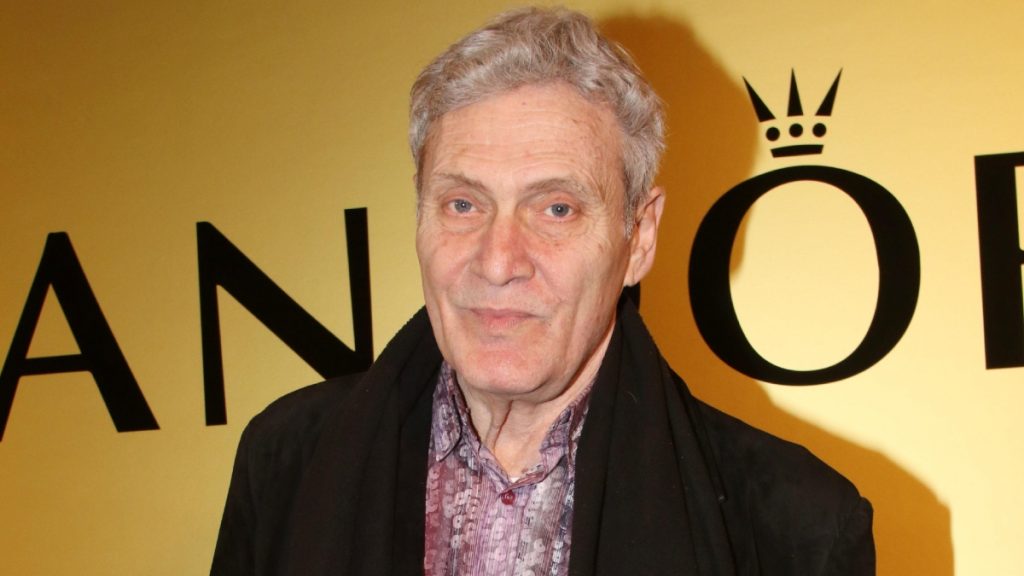 Αλμπέρτο Εσκενάζυ: Συντετριμμένη η σύζυγός του, Μαίρη – «Ήμουν εκεί την τελευταία στιγμή»