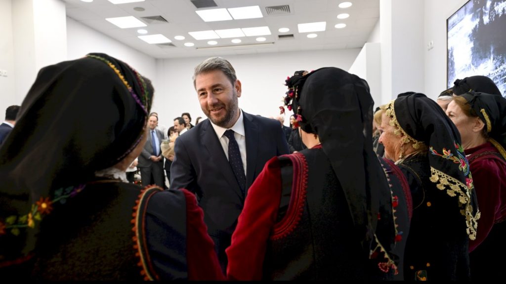 Ανδρουλάκης: «Χρέος μας να εργαστούμε για την κοινωνία, να μειώσουμε τις ανισότητες και να προσφέρουμε ευκαιρίες στη νέα γενιά»