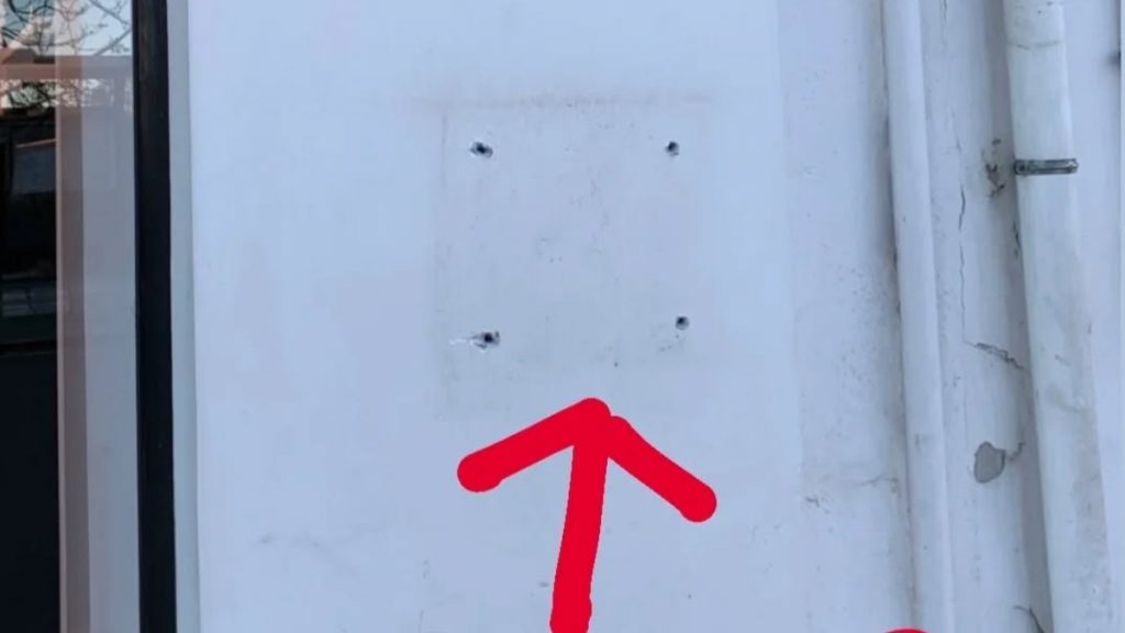 Χανιά: Έκλεψαν απινιδωτή από κεντρικό σημείο της πόλης