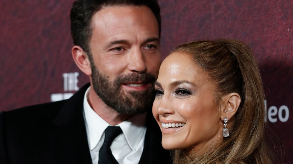 Τζένιφερ Λόπεζ & Μπεν Άφλεκ: Πήγαν για ψώνια με τον γιο του ηθοποιού – Η νέα τους κοινή εμφάνιση