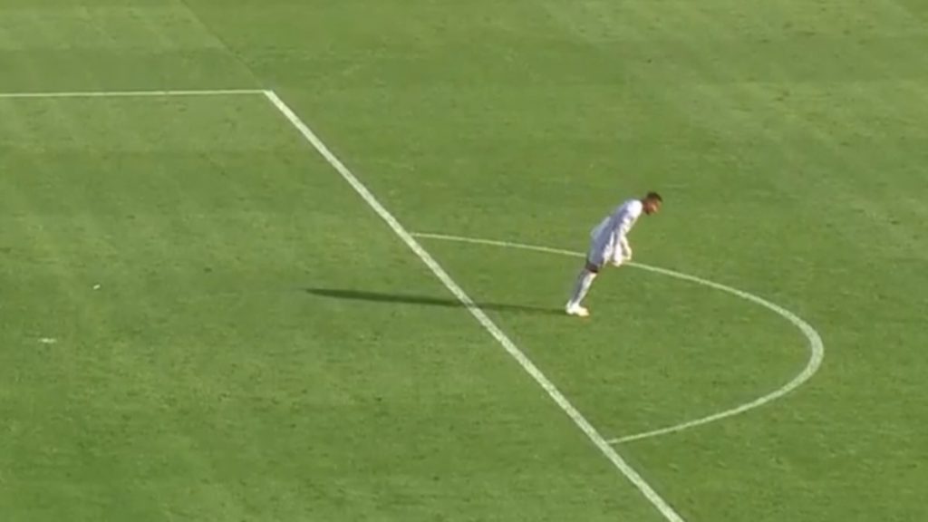 Γουινέα – Σουδάν: Σοκαριστική στιγμή στο Copa Africa – Κατέρρευσε ο τερματοφύλακας Ζεσούς Οβόνο (βίντεο)