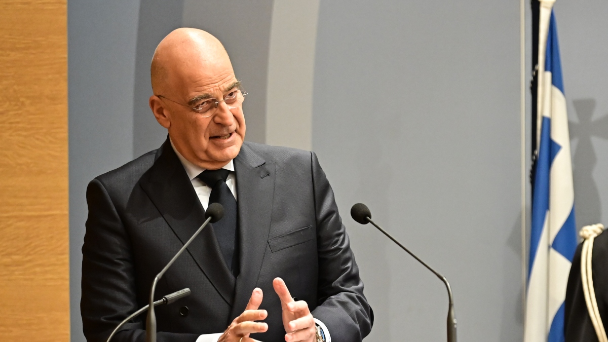 Δένδιας: “Σταθερή εθνική συμμετοχή 25% και μεταφορά τεχνογνωσίας σε όλα τα νέα εξοπλιστικά προγράμματα”