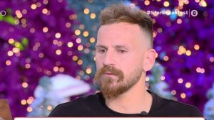 Δημήτρης Ζήκος: Συγκλονίζει ο νικητής της Φάρμας για τον πατέρα του – «Πέθανε και δεν μου το έλεγαν»