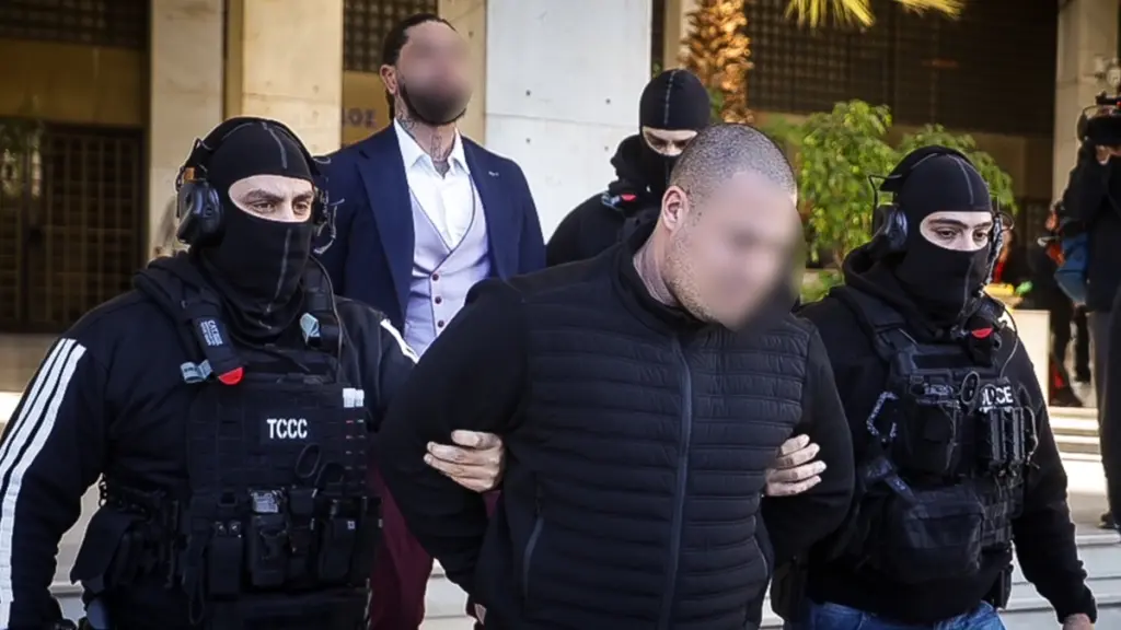 Φοινικούντα: Προφυλακίστηκε ο 30χρονος για συνέργεια στο διπλό έγκλημα – Κατέθετε 9 ώρες, αρνήθηκε οποιαδήποτε εμπλοκή