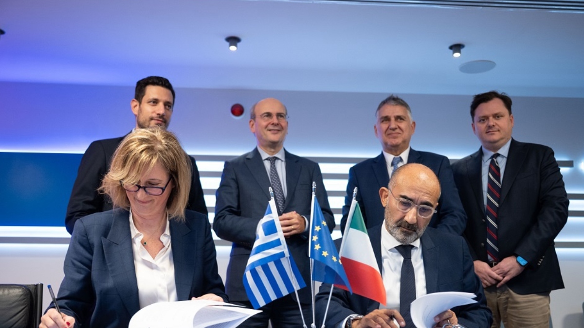 Hellenic Train: Υπεγράφη η παραγγελία για 23 νέα τρένα – Επενδύσεις 420 εκατομ. ευρώ και νέοι κανόνες στον σιδηρόδρομο