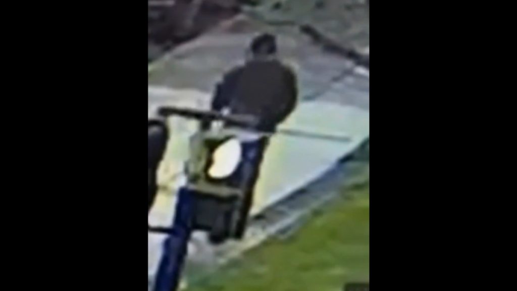 Μακελειό στο πανεπιστήμιο Brown: Αφέθηκε ελεύθερος ο 24χρονος που είχε συλληφθεί – Προς άλλη κατεύθυνση οι έρευνες των Αρχών