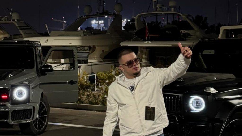 Ιβάν Γκρέκο: Ασκήθηκε ποινική δίωξη στον τράπερ για αποδοχή προϊόντων εγκλήματος – Δικάζεται τη Δευτέρα