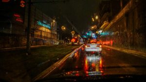 Κακοκαιρία Byron: Ξεκίνησε το σφυροκόπημα και στην Αττική – Πως θα κινηθούν τα φαινόμενα